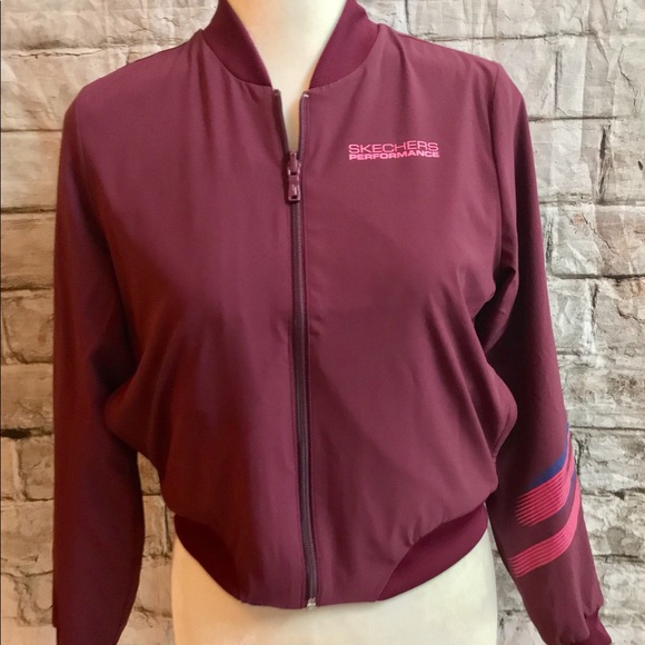 skechers performance jacket